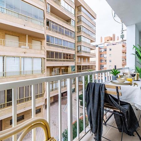 Fuengirola Paseo Maritimo Deluxe Apartment By The Beach Exterior photo